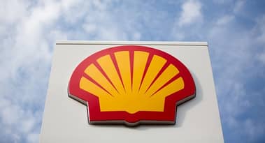 Shell share price: Oil major shelves Alberta oil sands project