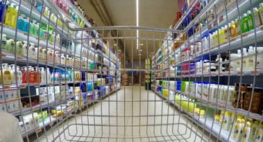 Reckitt Benckiser share price drifts lower as Jefferies trims rating
