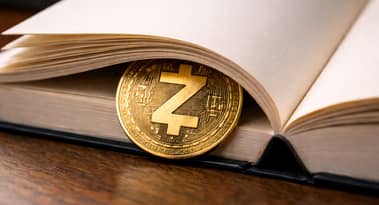 ZEC in consolidation after sharp pullback, eyes $260 breakout potential