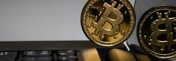 Le prix du Bitcoin se rétablit au cours du week-end après l'expiration des options de vendredi