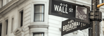 These two ETFs have outperformed S&P 500 since 2021: should investors take notice?