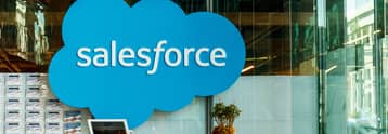 Dlaczego dziś rosną akcje Salesforce?