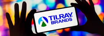 Tilray aktiekursprognos inför resultatet: köpa, sälja eller behålla?