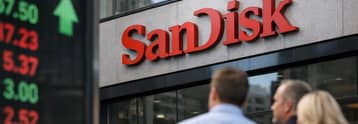 Sandisk stock forms a bearish divergence, enters a risky Wyckoff phase