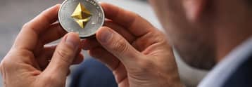 Ethereum bleibt fest über $2,300 trotz schwacher Nachfrage der Privatanleger