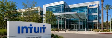 Intuit stock forecast ahead of earnings: will it jump or crash?