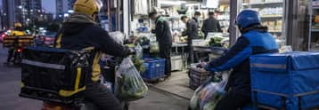 Why is Alibaba ready to pay double for China’s top grocer Pupu?