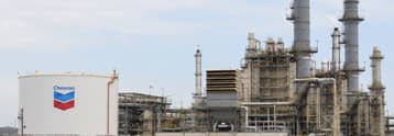 Chevron stock slips despite long-term Microsoft AI power agreement