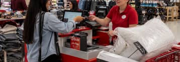US retail sales rise 0.9% in May, surpassing market expectations