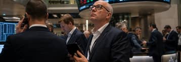 الأسواق الأوروبية تغلق مرتفعة مع وصول STOXX 600 لقمم قياسية وارتفاع FTSE أسبوعياً