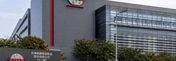 Why is TSMC stock falling despite record Q2 earnings?