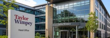¿Qué sigue para el precio de las acciones de Taylor Wimpey tras la reducción de distribuciones?