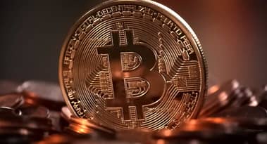 Institutional investors could help the cryptocurrency sector mature, CFTC boss says