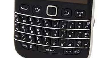 BlackBerry share price: Analysts price stock at $7