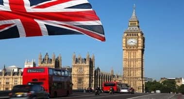 La libra cae mientras Brexit corre el riesgo de explotar de nuevo