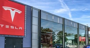 Chinese banks to give $1.4 billion loan to Tesla for its Shanghai factory