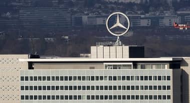 Daimler retira 744.000 unidades de Mercedes-Benz de los EE.UU. por techos solares defectuosos
