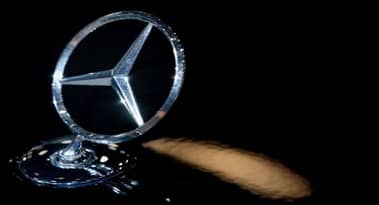 Mercedes-Benz se asocia con Geely Holding Group para fabricar vehículos eléctricos de la marca Smart