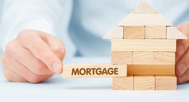 US mortgage rates hit 6-month peak, crushing demand