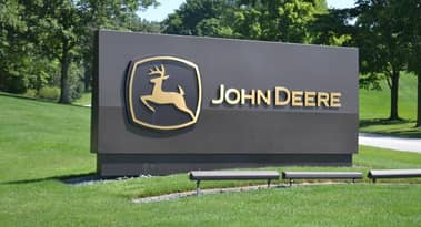 Deere indica il miglioramento dell'ambiente agricolo nelle prospettive per il 2021