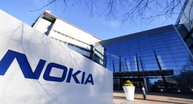 Nokia precipita dell'8% per la potenziale perdita di Verizon e il declassamento delle azioni