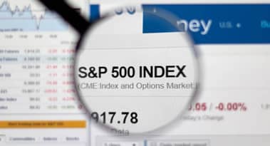 S&P 500's decline makes it chart look like that of illiquid altcoins