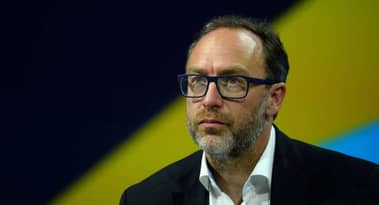 Wikipedia co-founder says that involving crypto with the platform is insane