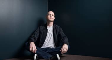 Coinbase: Investoren sind besorgt über die Abhängigkeit von Transaktionsgebühren - was sagt CEO Armstrong dazu