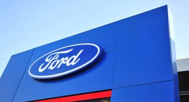 Dovrei comprare azioni Ford dopo che Barclays ha alzato il target price a $16?