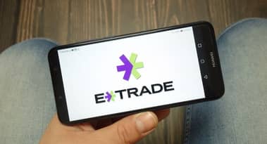 E-Trade Financial falls shy of earnings estimates in the first quarter