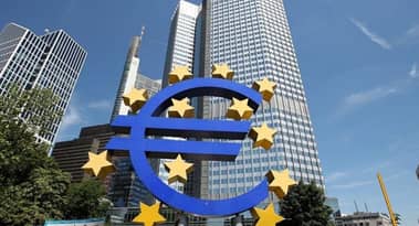 EUR/USD got rejected at 1.05, but for how long?