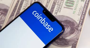 Coinbase permite retiros instantáneos en la UE y EE.UU.