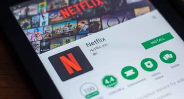 Dovrei investire in azioni Netflix (NFLX) dopo aver deluso per guidance e nuovi abbonati?