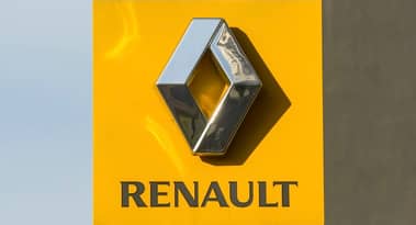 Renault taglia 15.000 posti di lavoro e riduce la capacità produttiva per tutelare le finanze