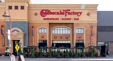 Die Cheesecake Factory verzeichnet im 1. Quartal einen Nettoverlust von 3,18 Mio. £