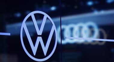 Volkswagen and Ford Motor to collaborate on self-driving and electric vehicles