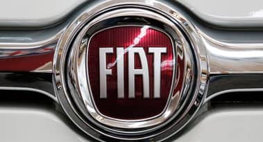 Fiat Chrysler swings to a loss in Q1 as COVID-19 shuts factories and weighs on demand