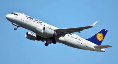 El mayor accionista de Lufthansa expresa su decepción por el acuerdo de rescate de £8.10 mil millones de libras.