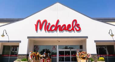 The Michaels Companies se mueve hacia la pérdida en el primer trimestre, mientras el Coronavirus cierra las tiendas