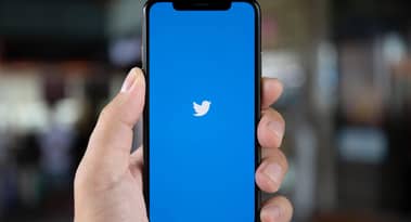 Twitter shares have weakened more than 6% since the beginning of September. Should I invest?