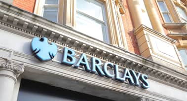 Barclays nettovinst sjönk 38% till 1,53 miljarder pund 2020