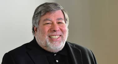 Fake Crypto scam – Apple Co-founder sues YouTube