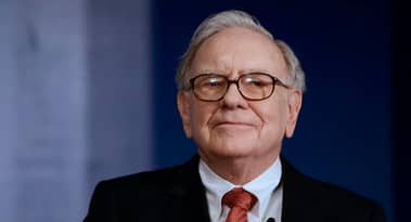 Berkshire Hathaway stock price is set to rise but there are 2 key risks
