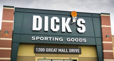 Dick’s Sporting Goods says its digital sales surged 194% in the fiscal second quarter