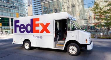 FedEx meldet besser als erwartetes Quartalsergebnis, da COVID-19 die Nachfrage ankurbelt