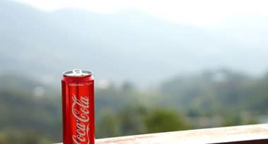 Coca-Cola dépasse les estimations de Wall Street au T4