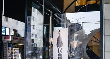 Hugo Boss-aktien falder 10% på grund af reviderede salgsudsigter midt i Kina og Storbritanniens udfordringer