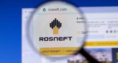 Rosneft swings to a loss of £630 million in the fiscal third quarter