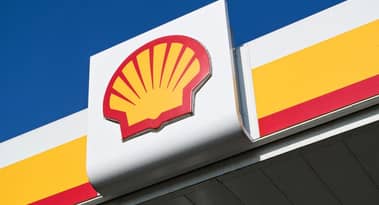Shell oscilla a £2,95 miliardi di perdita netta nel Q3 fiscale