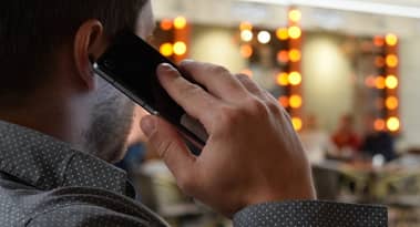 Verizon and this telecom stock offer protection against tariff uncertainty